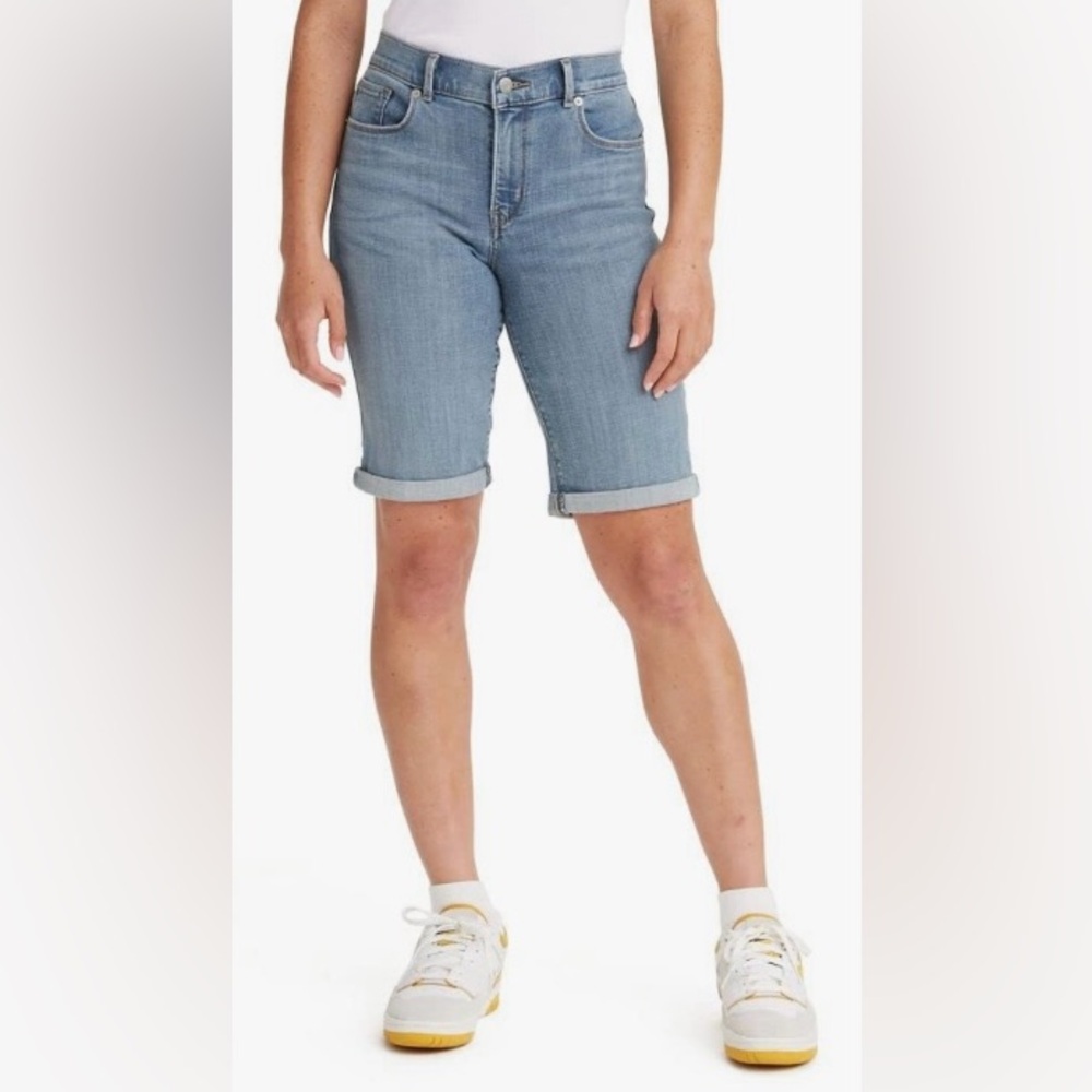 Levi's Women's Bermuda Shorts